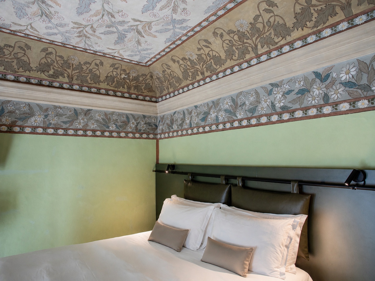 Liberty Junior Suite_ I Portici HOtel.jpg